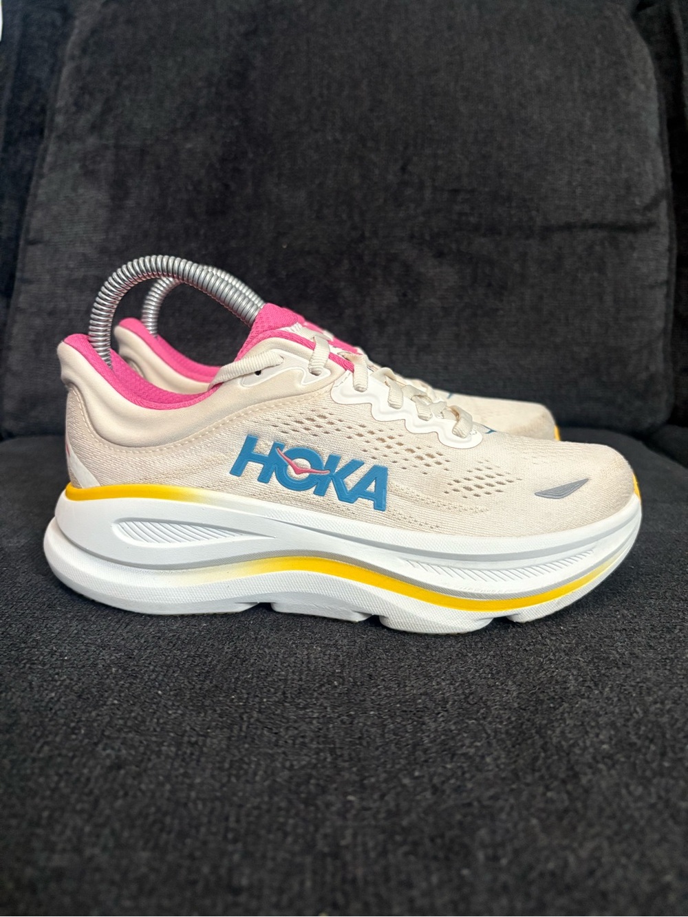 Hoka Bondi 9 Wide Womens Size 6 Alabaster Birch Running Shoes Sneaker Comfort
